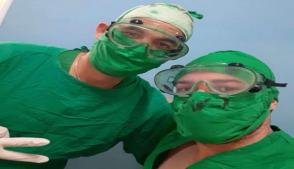 José Carlos Ivizate y Luis Alberto Paz, médicos pinareños que atienden a casos confirmados con la COVID-19 en Pinar del Río. Foto: Radio Guamá José Carlos Ivizate y Luis Alberto Paz, médicos pinareños que atienden a casos confirmados con la COVID-19 en Pinar del Río. Foto: Radio Guamá