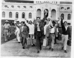 Moncadistas a la salida del Presidio Modelo, el 15 de mayo de 1955. Autor: CORTESÍA DEL MUSEO CASA NATAL JESÚS MONTANÉ OROPESA Moncadistas a la salida del Presidio Modelo, el 15 de mayo de 1955. Autor: CORTESÍA DEL MUSEO CASA NATAL JESÚS MONTANÉ OROPESA