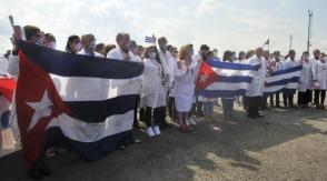 Proteccion contra el coronavirus,llegada a la patria de la Brigada Henry Reeve que colaboro en Peru. Foto: Ismael Batista Ramírez Proteccion contra el coronavirus,llegada a la patria de la Brigada Henry Reeve que colaboro en Peru. Foto: Ismael Batista Ramírez