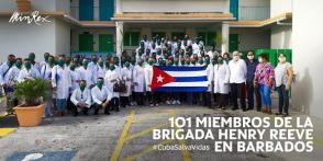La brigada está compuesta por 101 licenciados en enfermería que ayudarán a combatir la COVID-19 en esa nación. Con estos profesionales, suman 500 los enfermeros y enfermeras que en las 15 brigadas médicas cubanas luchan contra el nuevo coronavirus. La brigada está compuesta por 101 licenciados en enfermería que ayudarán a combatir la COVID-19 en esa nación. Con estos profesionales, suman 500 los enfermeros y enfermeras que en las 15 brigadas médicas cubanas luchan contra el nuevo coronavirus.