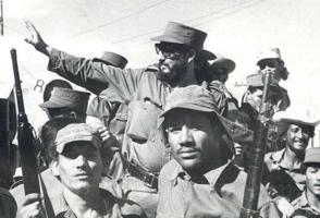 «Tomaremos otras medidas, pero la primera tiene que ser la Reforma Agraria», anticipó Fidel en Guantánamo. «Tomaremos otras medidas, pero la primera tiene que ser la Reforma Agraria», anticipó Fidel en Guantánamo.